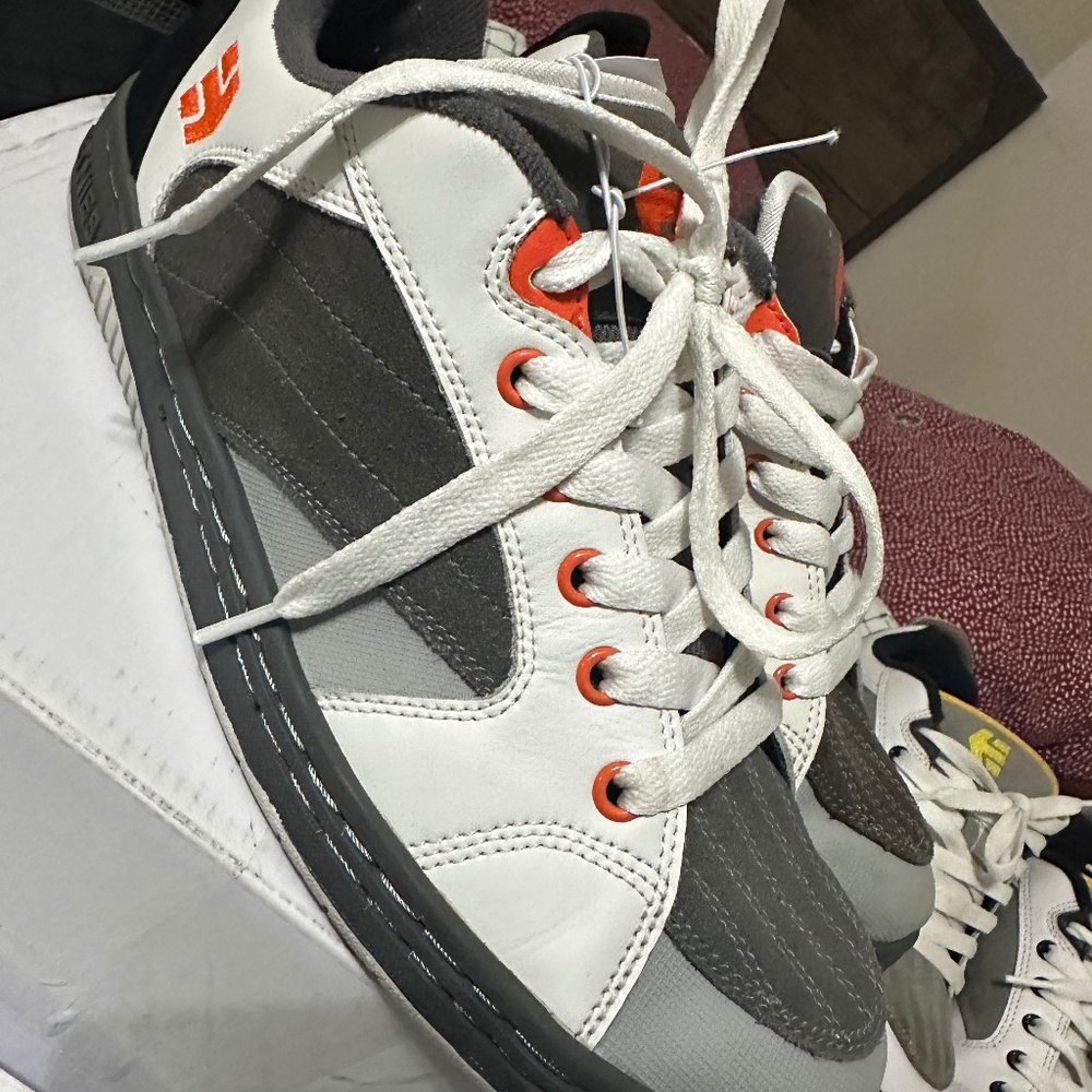 Etnies czar